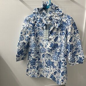 Tuckernuck navy blue and white floral blouse